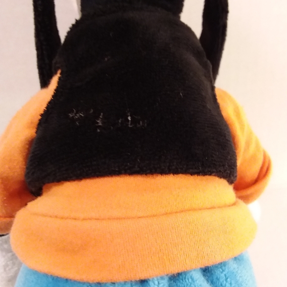 Disney Pluto Plush - Picture 5 of 5